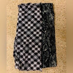 Lularoe OS Black Patterned Geometric Leggings Bundle - 2 Pairs